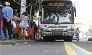 Ponto de ônibus em Campo Grande