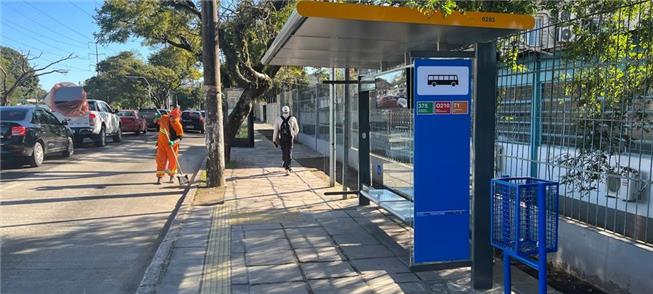 Porto Alegre já tem 255 novos e modernos abrigos d