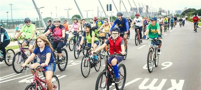 Porto Alegre realiza seu tradicional passeio ciclí