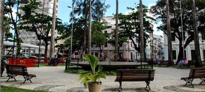 Praça do Arsenal, ponto de encontro do roteiro por