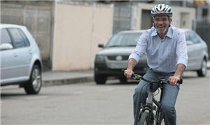 Prefeito Aracaju de bike