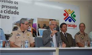 Prefeito de Aracaju, Edvaldo Nogueira, anuncia PMD