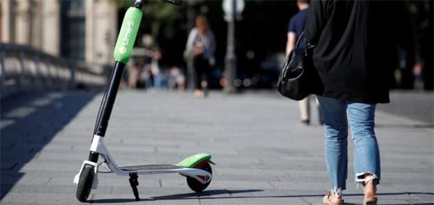 Prefeitura de SP quer restringir patinetes elétric