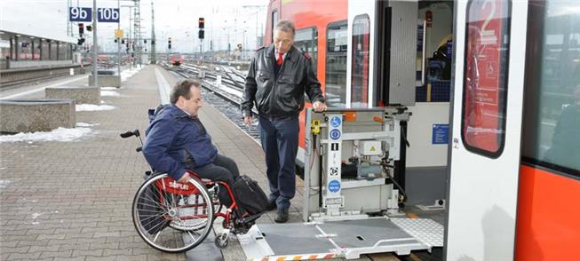 Rampas e equipamentos de acessibilidade nos trens