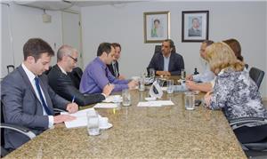 Reunião da comitiva da AFD com o secretário Carlos