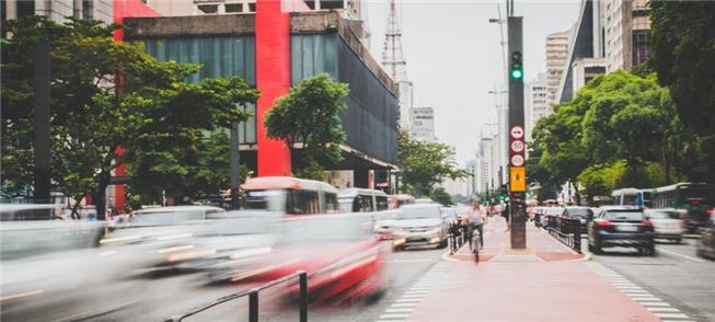 São Paulo: maior rede de metrô e ciclovias em expa