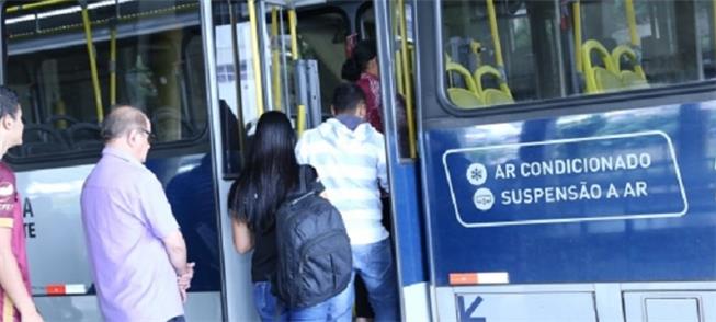 Tarifa de ônibus em BH pode chegar a R$ 5,85, sem