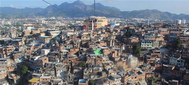 Teleférico do Alemão, entre a mobilidade e a violê