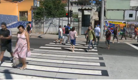 Tempo de travessia para pedestres é reduzido