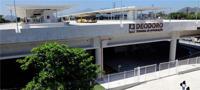 Terminal de dois pisos, em obra intermodal no Rio