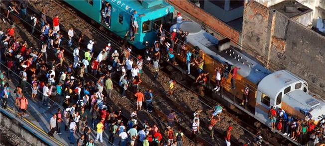 Transporte público de péssima qualidade no Rio