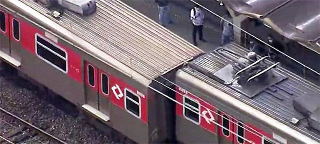 Trem da linha 8 sai dos trilhos em dezembro do ano