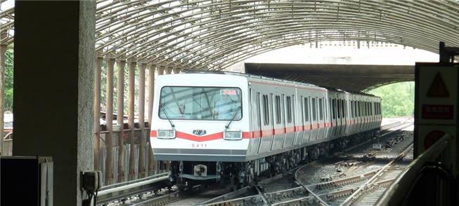 Trem da primeira geração do metrô de Pequim, de 19