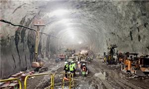 Túnel do metrô em construção
