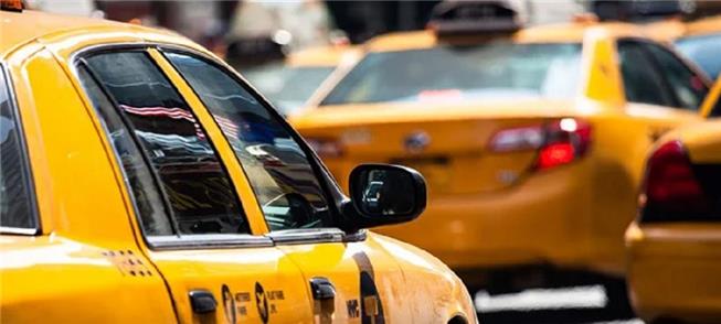 Uber se une aos táxis nos EUA: questão de sobreviv
