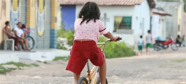 Unicef: Crianças sem direito à mobilidade e educaç