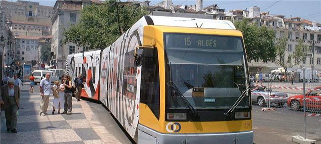 Veículo elétrico em Lisboa: transporte limpo e sus