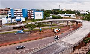 Viaduto da Sefaz, na Avenida do CPA, em Cuiabá