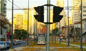 VLT em operação em Santos
